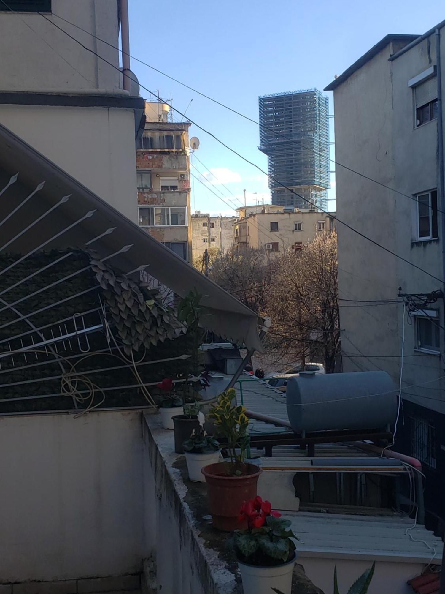 Hostel Oakland Тирана Экстерьер фото